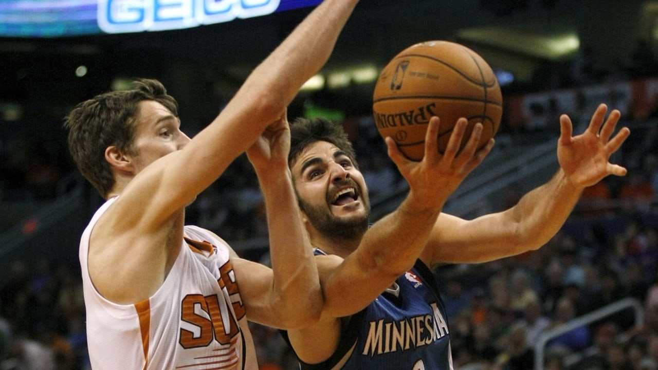 Suns fold in fourth, fall to T-wolves